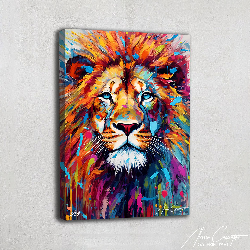 Tableau animaux moderne lion coloré accroché dans un salon contemporain